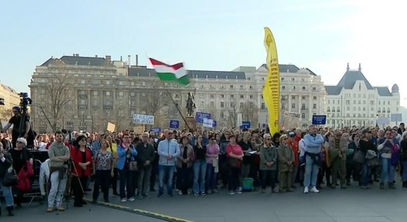 Vigyázó szemünket az egészségügyre vessük!