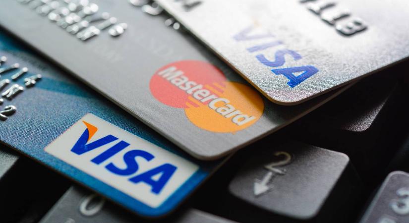 Nem működik a Mastercard! Kártyás fizetési problémák az egész világon