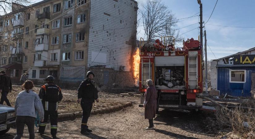 Orosz–ukrán háború: egy piacot ért ukrán támadás  videó