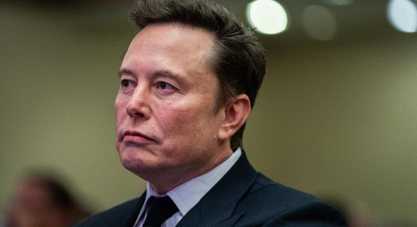 Elon Musk kíméletlenül beszólt a lengyel külügyminiszternek: Hallgass el, kisember