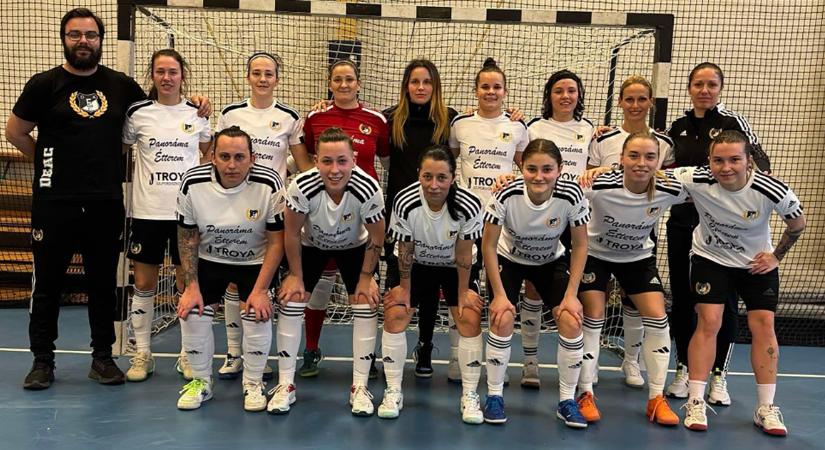 Ismét kiütötték az Újpestet a DEAC női futsalosai