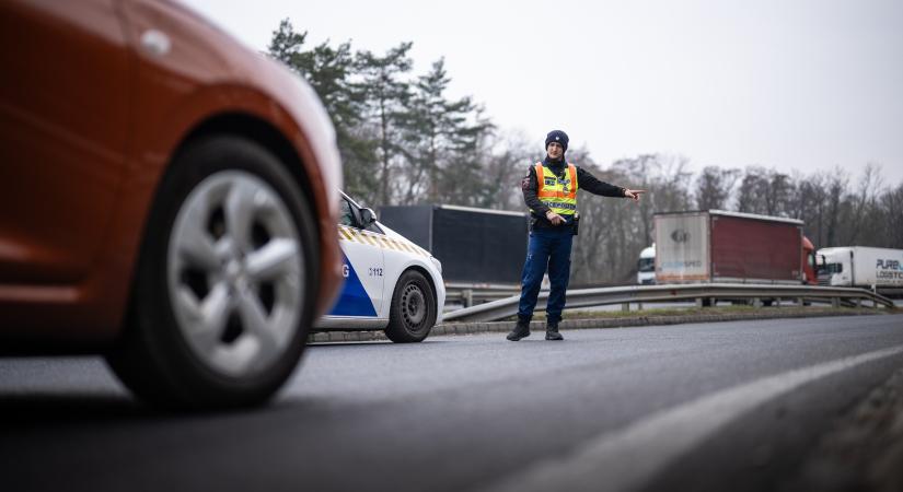 Seatpol: a biztonsági öv használatát ellenőrzik a rendőrők