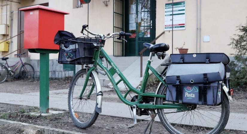 Részeg sofőr gázolta el a ráckeveiek kedvenc postását