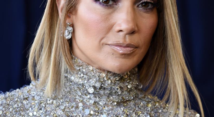 Szexi! Kiderült, hogyan telik Jennifer Lopez egy hétfői napja - Fotó