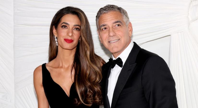 Mi történt George Clooney hajával? Friss fotóin szinte rá sem lehet ismerni a 63 éves színészre