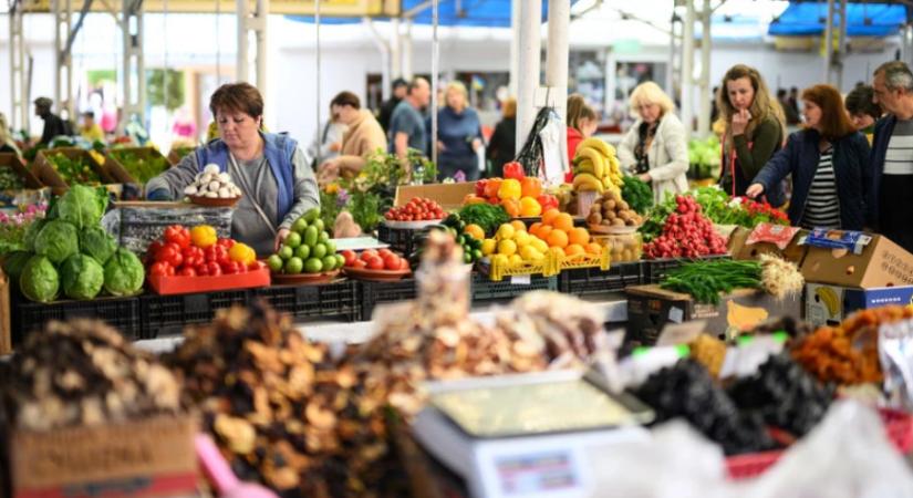 Ukrajnában egy év alatt 15 százalékkal drágultak az élelmiszer termékek, némelyik kétszeresére