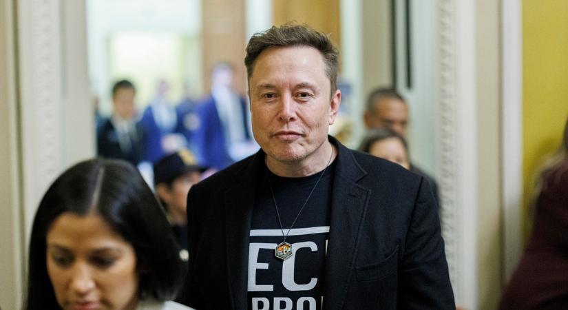 Megszólalt az X globális összeomlásáról Elon Musk: „Vagy egy nagy csoport vagy egy ország van benne”