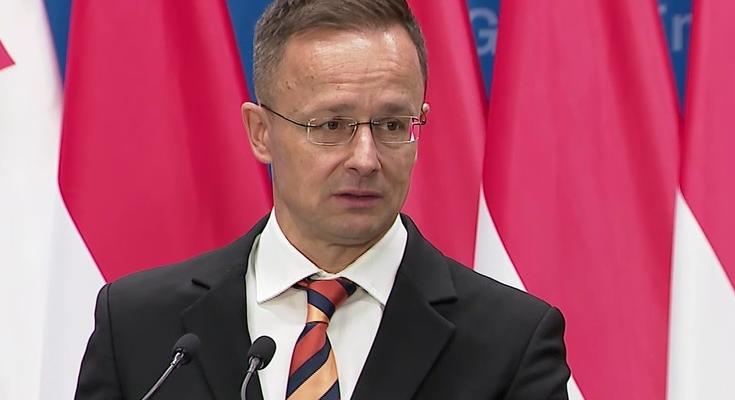 Szijjártó Péter: Ami lesz a magyar emberek véleménye, a magyar kormány azt az álláspontot fogja képviselni videó