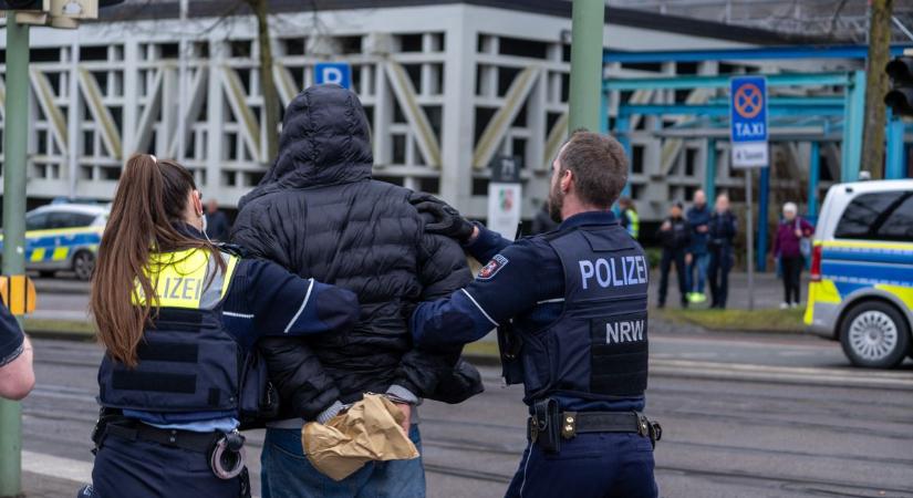 Időzített bomba volt, beismerő vallomást tett egy afgán migráns