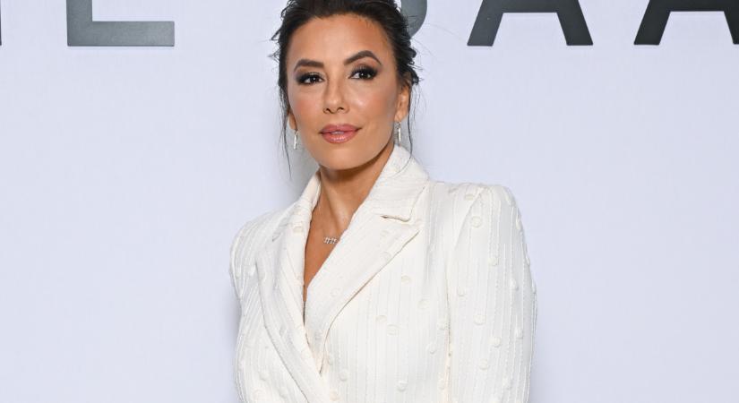 Eva Longoria a friss, tengeri illatjegyeket kedveli: ilyen parfümökért rajonganak a hírességek