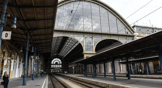 Lövöldözés lehetett a Keleti pályaudvarnál hétfőn, emberölés előkészülete miatt nyomoznak