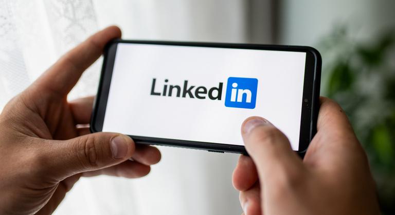 „LinkedIn irigységtől” szenvednek a Z generáció tagjai