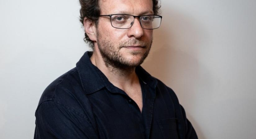 Peter Pomerantsev a 444-nek: Trump felbátorít mindenkit, aki azt gondolja, hogy a demokrácia a lúzereknek való