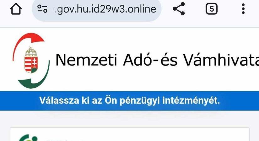 Zárolni szeretnék a bankszámlát, most küldték. Ne engedjen az internetes csalóknak!