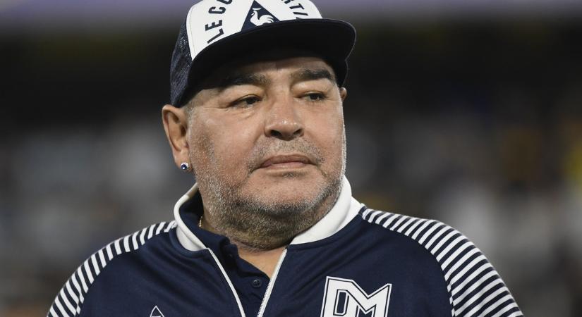 Maradona felpuffadt testét látva elsírta magát a lánya – Megrázó részletek a focilegenda halálának bírósági tárgyalásáról