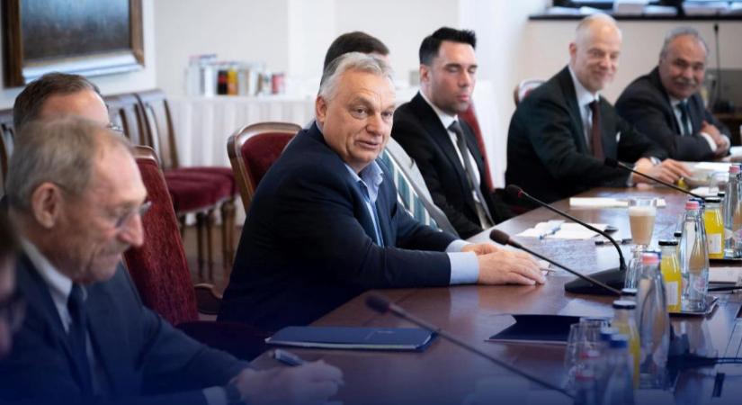 Orbán: A 30 év alatti, egy gyermeket nevelő anyák is szja-mentességet kapnak