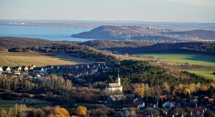 Már nyugdíjasok is kérelmezhetnek támogatást a Vidéki Otthonfelújítási Programban