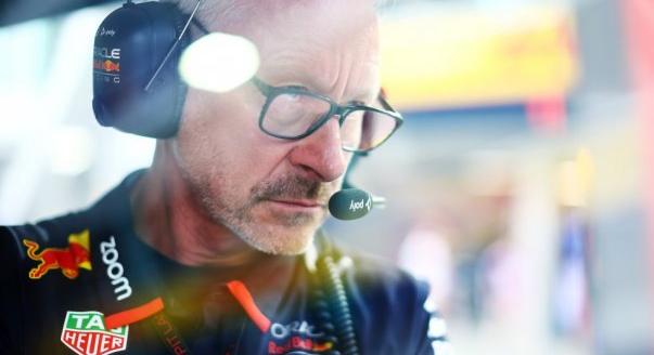 A Sauber új főnöke, Piastri fizetése – szerdai F1-es hírek