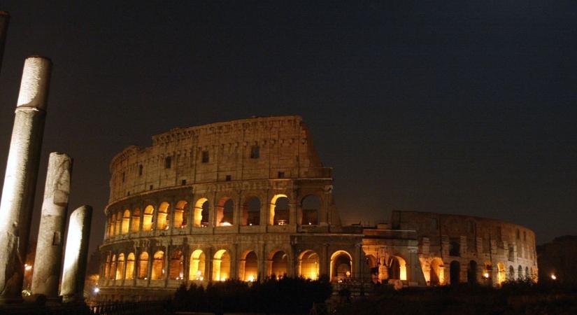 Brutális bandaháború robbant ki a migránsok között a Colosseum előtt, a helyiek és a turisták szeme láttára