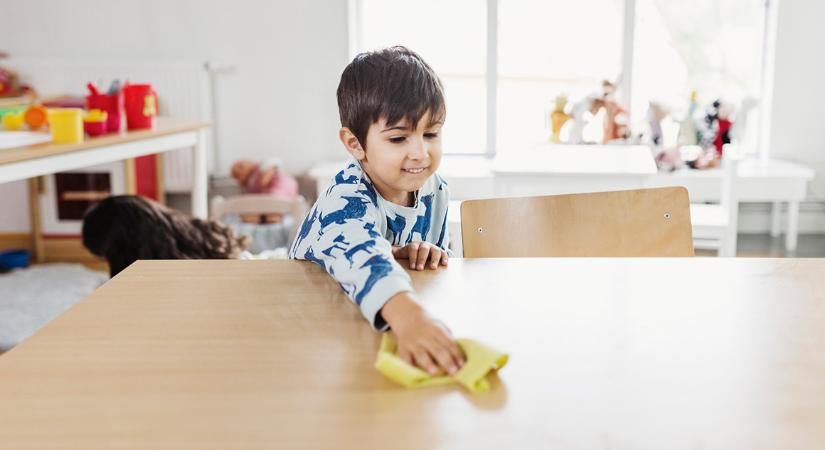 A házimunka igenis jót tesz a gyerekeknek