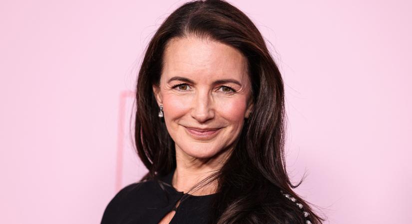 Igen, ő itt tényleg a Szex és New York Charlotte-ja 30 évvel ezelőtt: Kristin Davis már akkor is ragyogóan gyönyörű volt