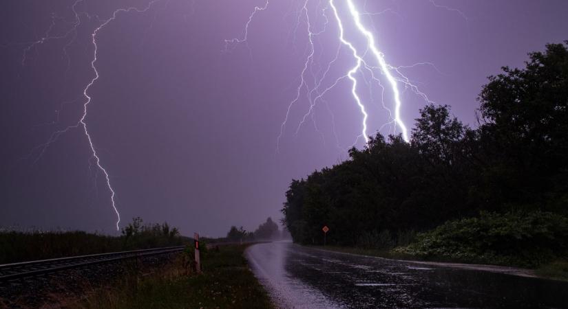 Riasztás: viharos időjárás fenyeget a következő napokban!