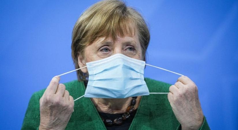 Merkel kiakasztotta a németeket: még a legelvakultabb hívei is kiborultak az aljas húzásán