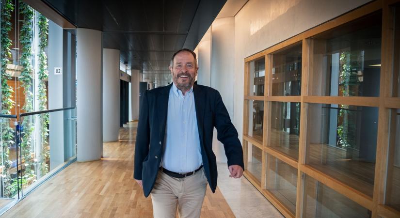 Hölvényi György: Nem a valóság az ellenség, Péter!