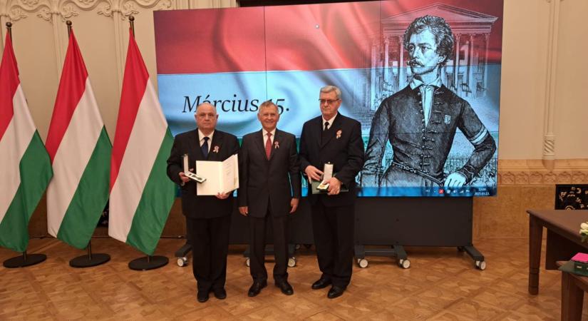 Köztársasági elismerést kapott a tiszafüredi polgárőrség elnöke