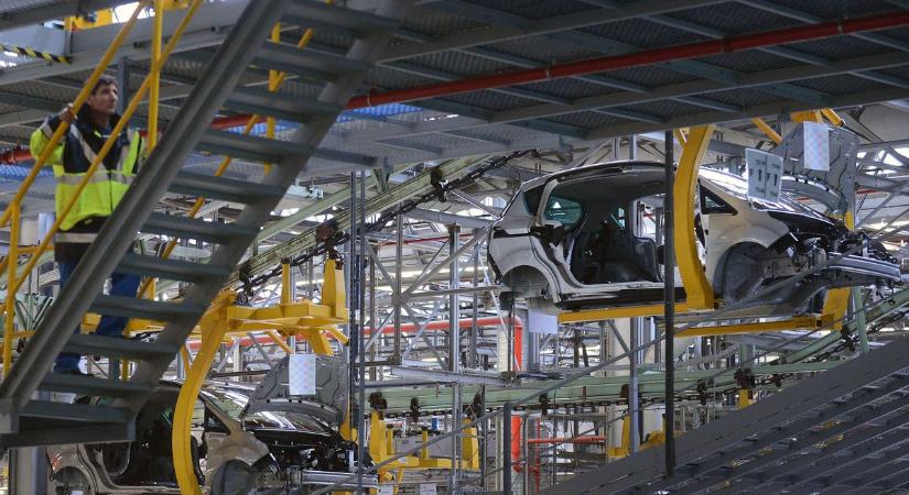 Ford: elkezdődött az elektromos autók gyártása Romániában