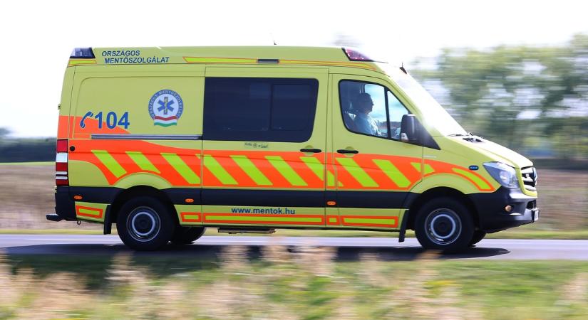 Most érkezett a hír: borzalmas tömegkarambol történt Vecsésen, egy ember meghalt