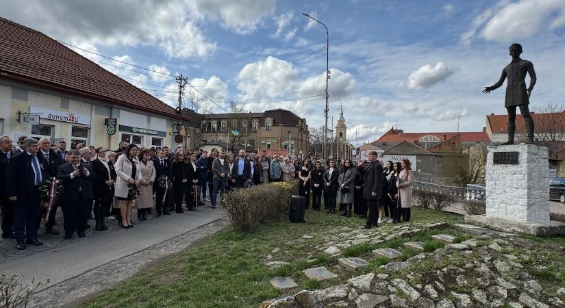 1848–1849-es forradalomról és szabadságharcra emlékeztek Beregszászban