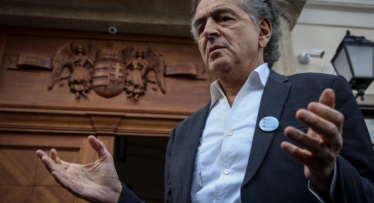 Bernard-Henri Lévy nem vesz részt egy izraeli konferencián a francia szélsőjobbos résztvevő miatt