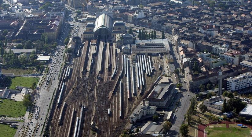 Üzent a MÁV: jövőre elkezdődhet hét nagyállomás felújítása