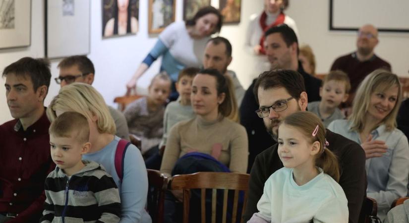 A csillagok szerint ők a tökéletes szülők – Ön is közéjük tartozik?