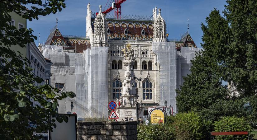 A budai Várba költözik a Belügyminisztérium