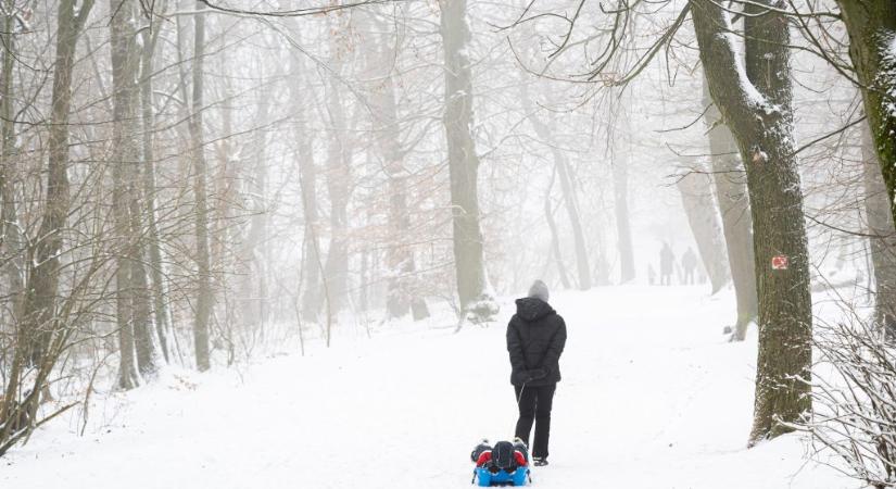 Eső helyett havazás volt a Kőszegi- és a Soproni-hegységben