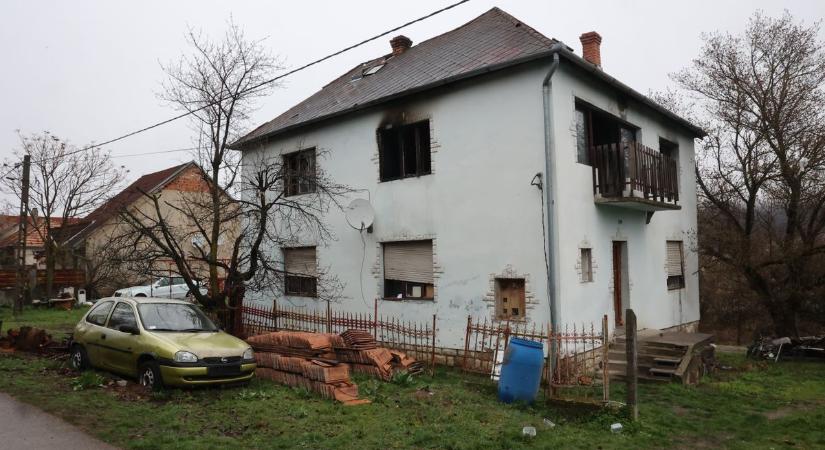 A halálos tűzeset helyszínén jártunk, szörnyű körülmények fogadtak a Fejlődés utcában (GALÉRIA, VIDEÓ)