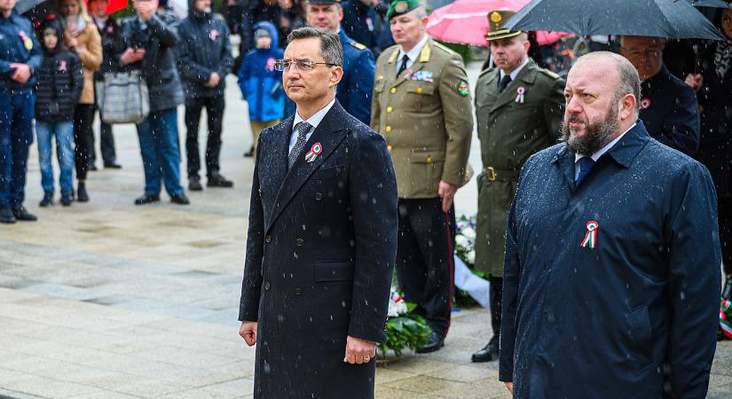 Papp László: Debrecen számára fantasztikus üzenete van március 15-ének