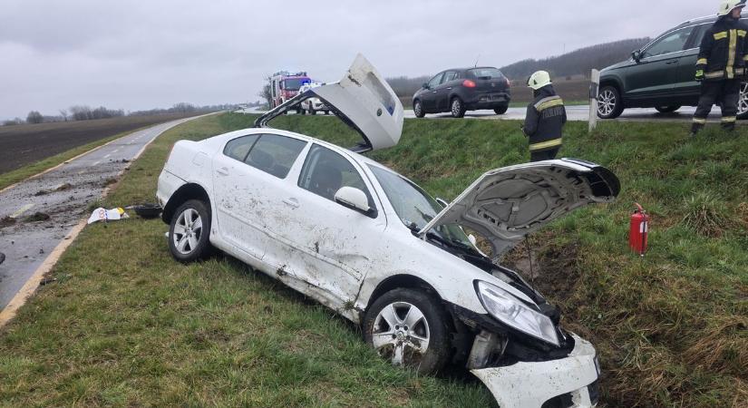 Anya és gyermeke volt veszélyben a reggeli balesetben