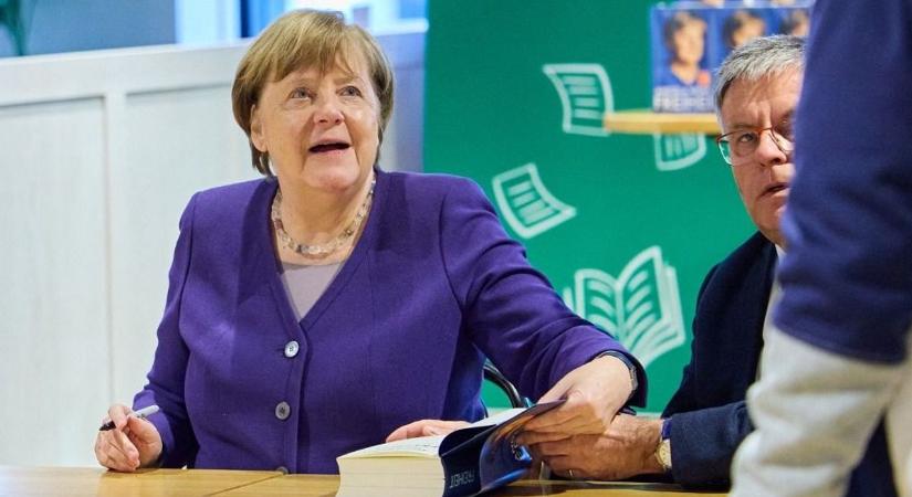 Merkel meglepő kijelentést tett a béketárgyalásokról