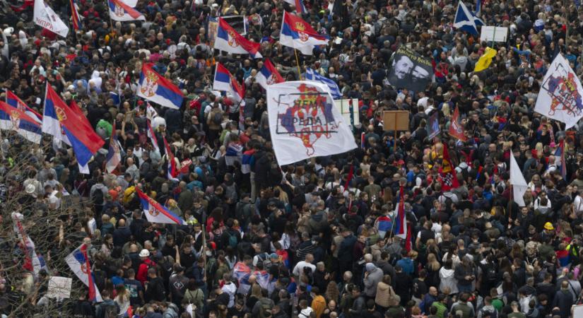 Minden idők legnagyobb tömegtüntetése (cikkünk folyamatosan frissül)