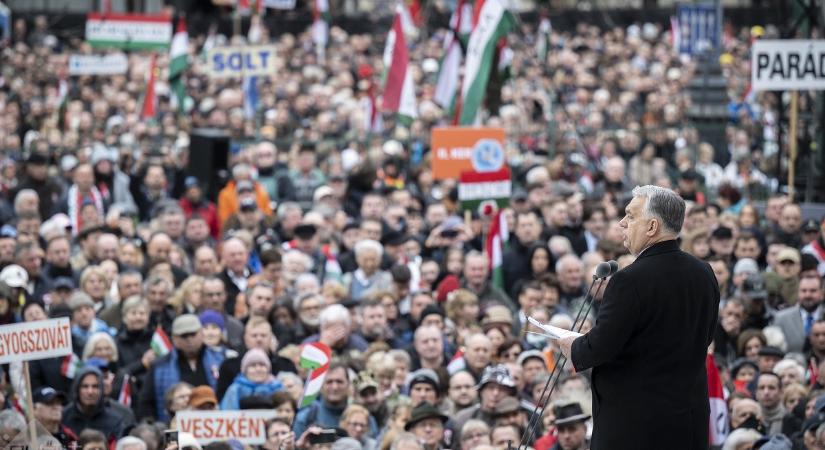 Orbán Viktor: A jövő a független nemzeteké!