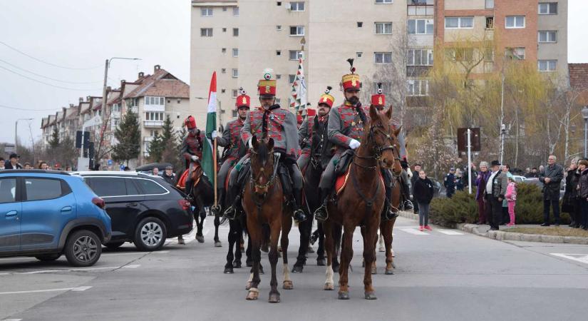 Március 15. Csíkszeredában: Ne engedjük, hogy elvegyék tőlünk azt, amiért őseink küzdöttek