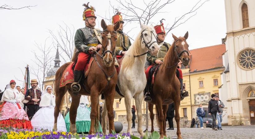 „Március 15. nem csak történelem, hanem élő üzenet!” (galéria)