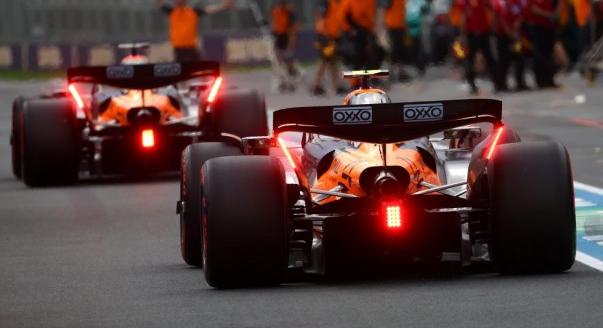 Miért alkalmazott átmeneti csapatutasítást a McLaren?