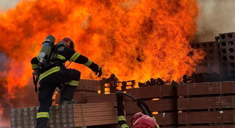 Tragédia a diszkóban: mintegy ötvenen haltak meg a tűzben (VIDEÓ)