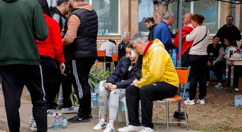 Egyhetes gyászt hirdettek Észak-Macedóniában a diszkótűz áldozatainak emlékére