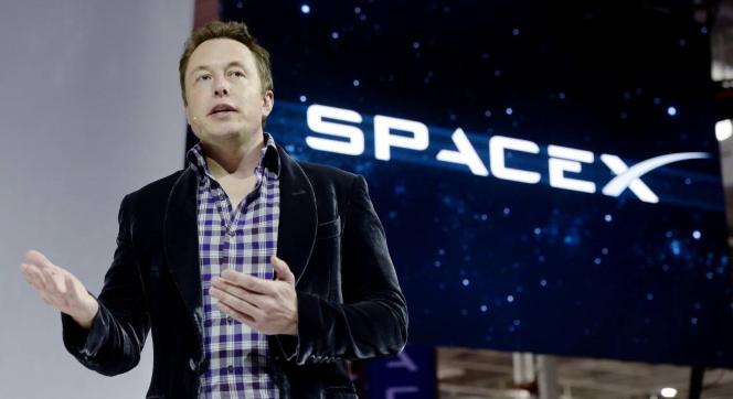 A SpaceX Trump szoknyáját húzigálva kritizálja a többi kormányt!