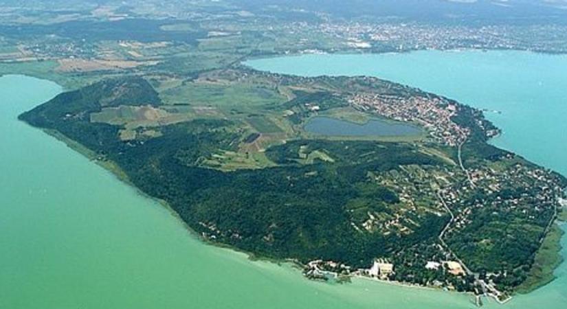 Turisták veszélyeztetik a Balaton-felvidéki Nemzeti Park látványosságát